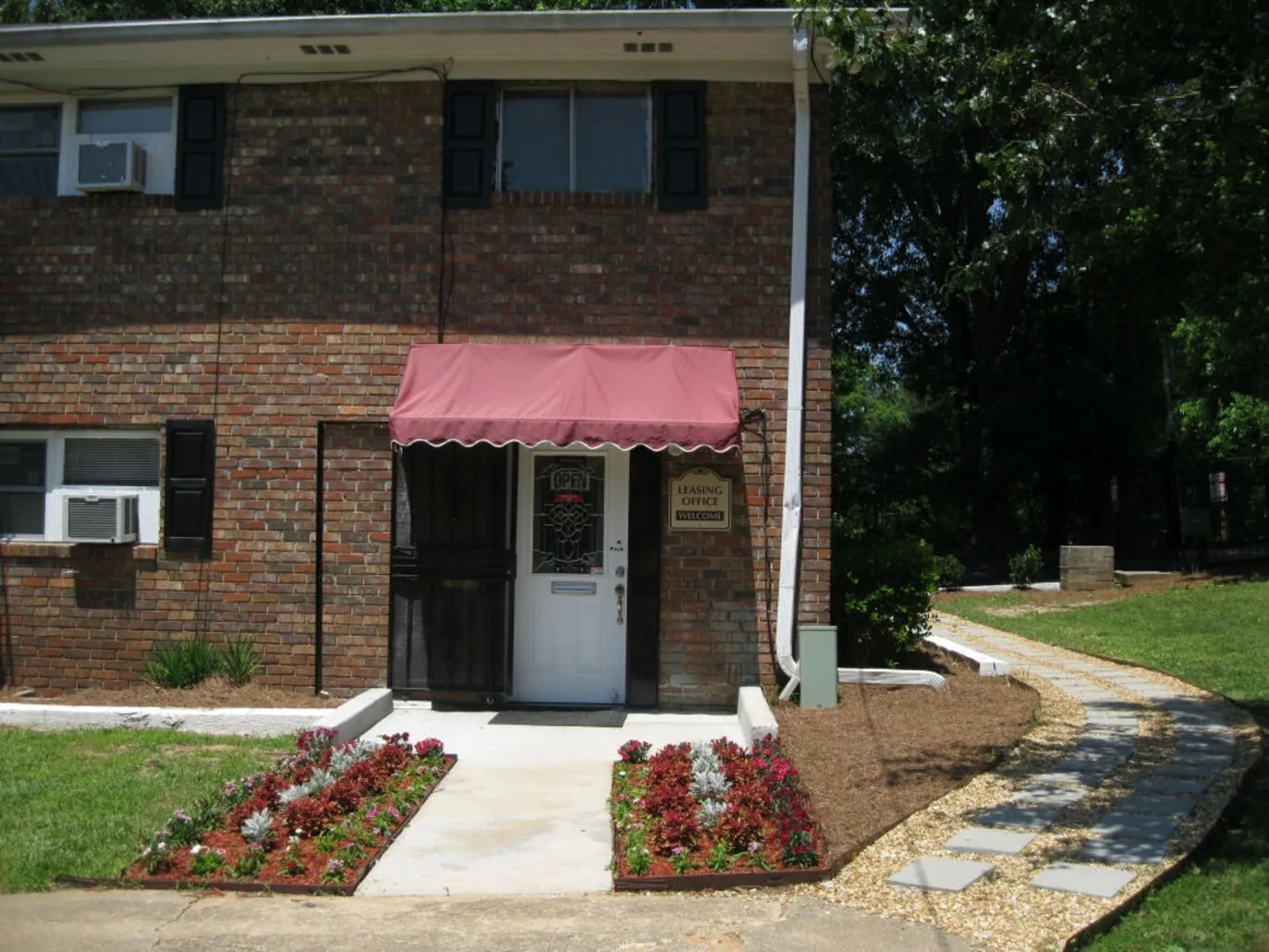 Leasing office entrance